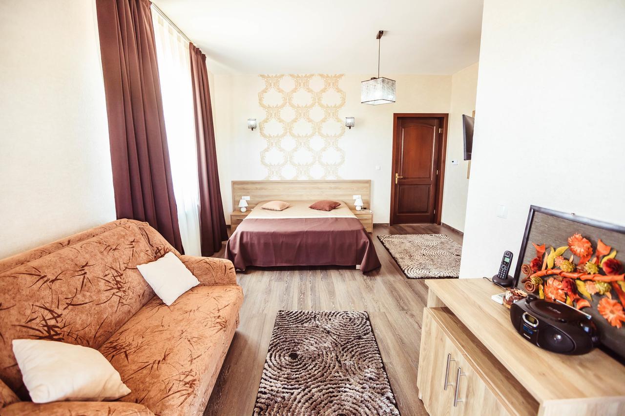 Pensiunea Luminita Targu Jiu Bagian luar foto
